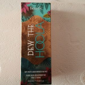 Benefit Dew the hoola